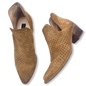 [ Steve by Steve Madden ] Danese Booties